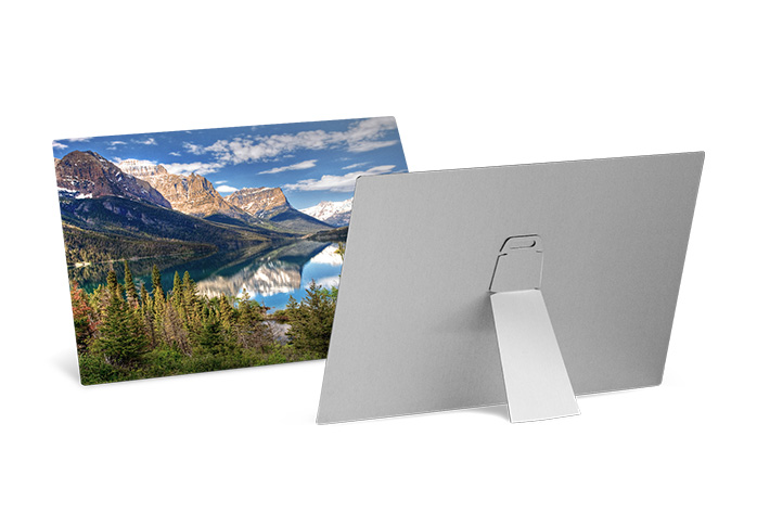 Metal Photo Prints on Aluminum for Displaying on a Tabletop
