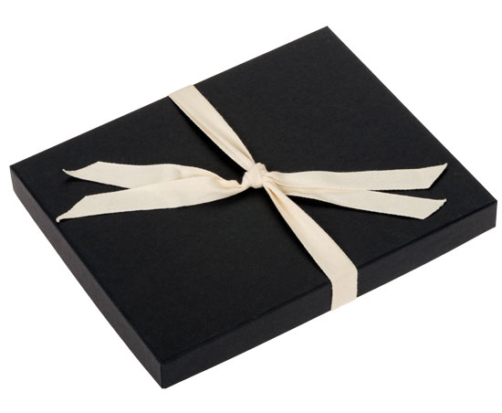 Black colored Boutique Gift Box Packaging for your photos.