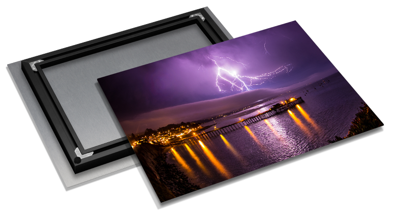 Add an Inset Frame to your Epic Print for a modern float effect.